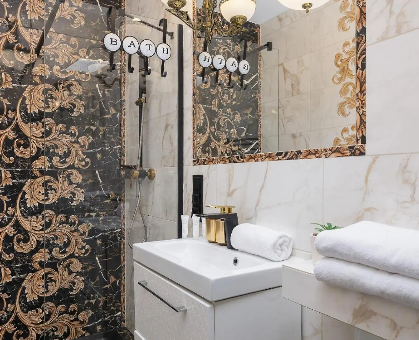 Tasteful Apartment In The City Center Of Cracow By Rent Like Home Krakow
